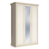 Шкаф распашной трехдверный с зеркалом Венето. Фото №1