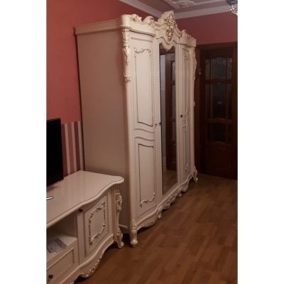 Шкаф 3-ств Джоконда крем глянец. Фото №5