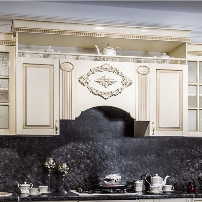 Секция навесная центральная под вытяжку Верона крем глянец. Фото №2